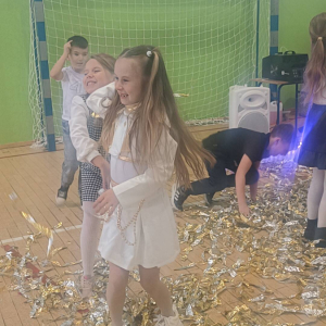 Zabawa karnawałowa w klasach 1-3