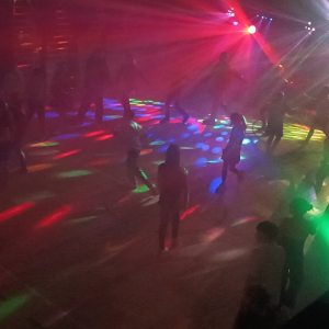 Zabawa karnawałowa w klasach 4-8