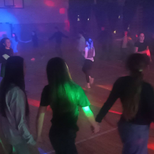 Zabawa karnawałowa w klasach 4-8