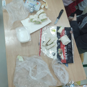 Zdrowe śniadanie uczniów klasy 4