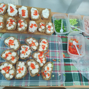 Zdrowe śniadanie uczniów klasy 4