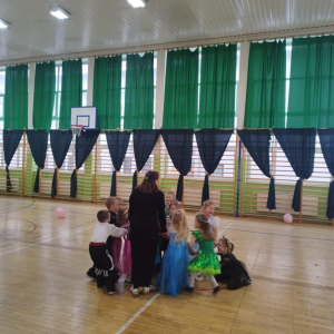 Bal karnawałowy w grupie 5 - latków