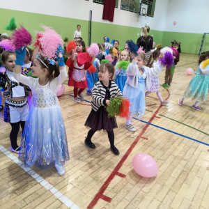 Bal karnawałowy w grupie 5 - latków