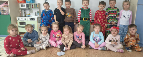 Dzień piżamy w grupie 3-4 latków