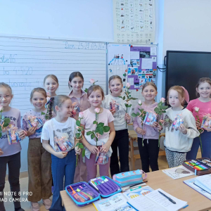 Dzień Kobiet w klasie 2