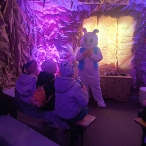 Wycieczka klas 1-3 do Wioski Wielkanocnej w Bratkowicach