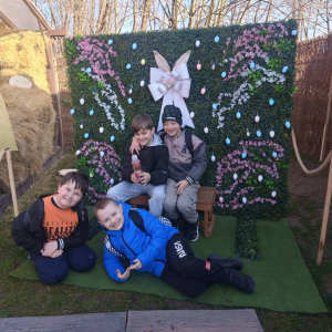 Wycieczka klas 1-3 do Wioski Wielkanocnej w Bratkowicach