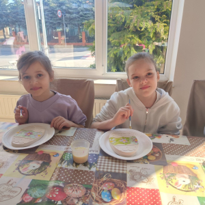 Wycieczka klas 1-3 do Wioski Wielkanocnej w Bratkowicach