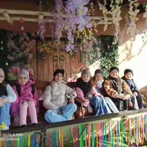 Wycieczka klas 1-3 do Wioski Wielkanocnej w Bratkowicach