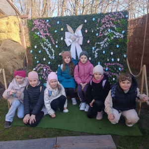 Wycieczka klas 1-3 do Wioski Wielkanocnej w Bratkowicach