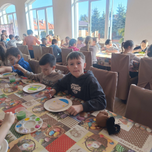 Wycieczka klas 1-3 do Wioski Wielkanocnej w Bratkowicach