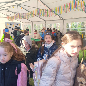 Wycieczka klas 1-3 do Wioski Wielkanocnej w Bratkowicach