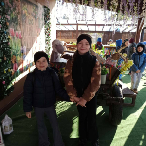 Wycieczka klas 1-3 do Wioski Wielkanocnej w Bratkowicach