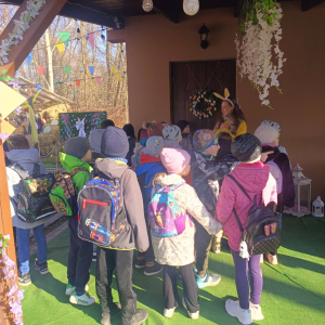 Wycieczka klas 1-3 do Wioski Wielkanocnej w Bratkowicach