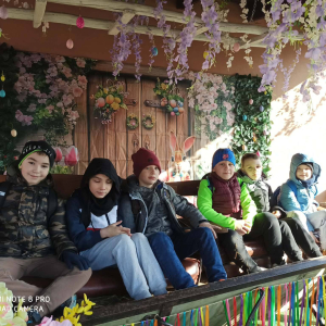 Wycieczka klas 1-3 do Wioski Wielkanocnej w Bratkowicach