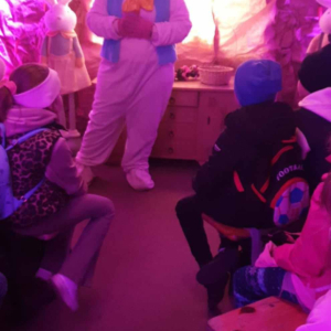 Wycieczka klas 1-3 do Wioski Wielkanocnej w Bratkowicach