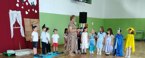 Wyjątkowe chwile z okazji Dnia Mamy i Taty w grupie „0”