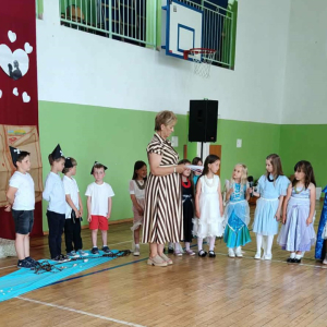 Wyjątkowe chwile z okazji Dnia Mamy i Taty w grupie „0”