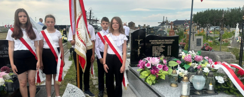 Uroczystość patriotyczna na cmentarzu w Nienadówce