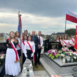 Uroczystość patriotyczna na cmentarzu w Nienadówce